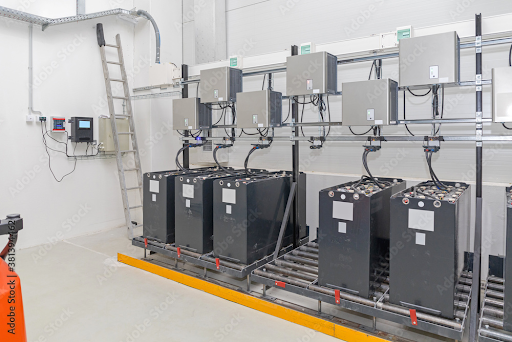 Optimizing Warehouse Management with Customized AMR Fleet Integration